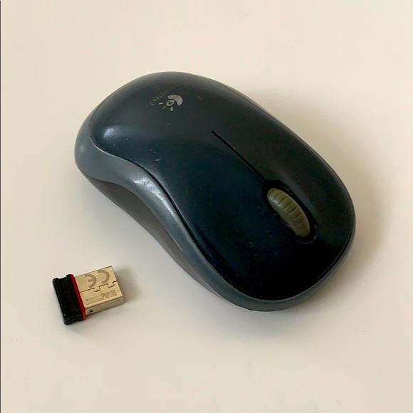 Logitech Other - 💕SOLD💕 Logitech Wireless USB Mouse